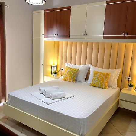 Melina Apartments Sarande Exterior photo