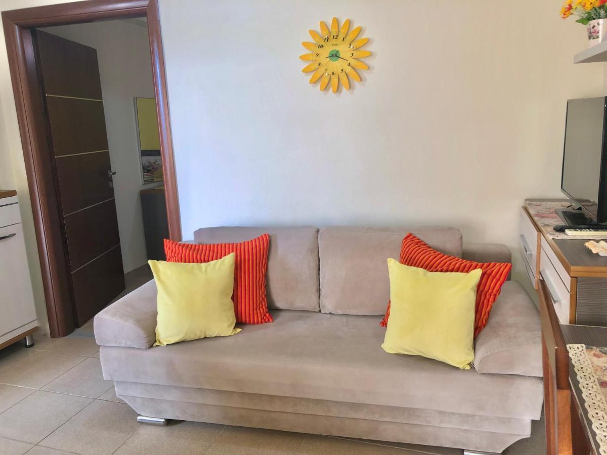 Melina Apartments Sarande Exterior photo