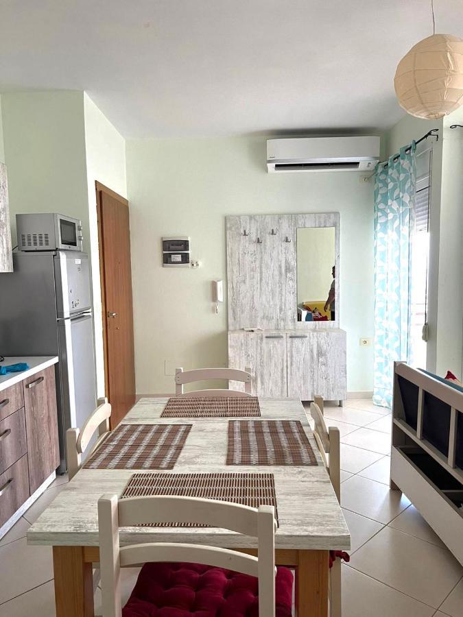 Melina Apartments Sarande Exterior photo