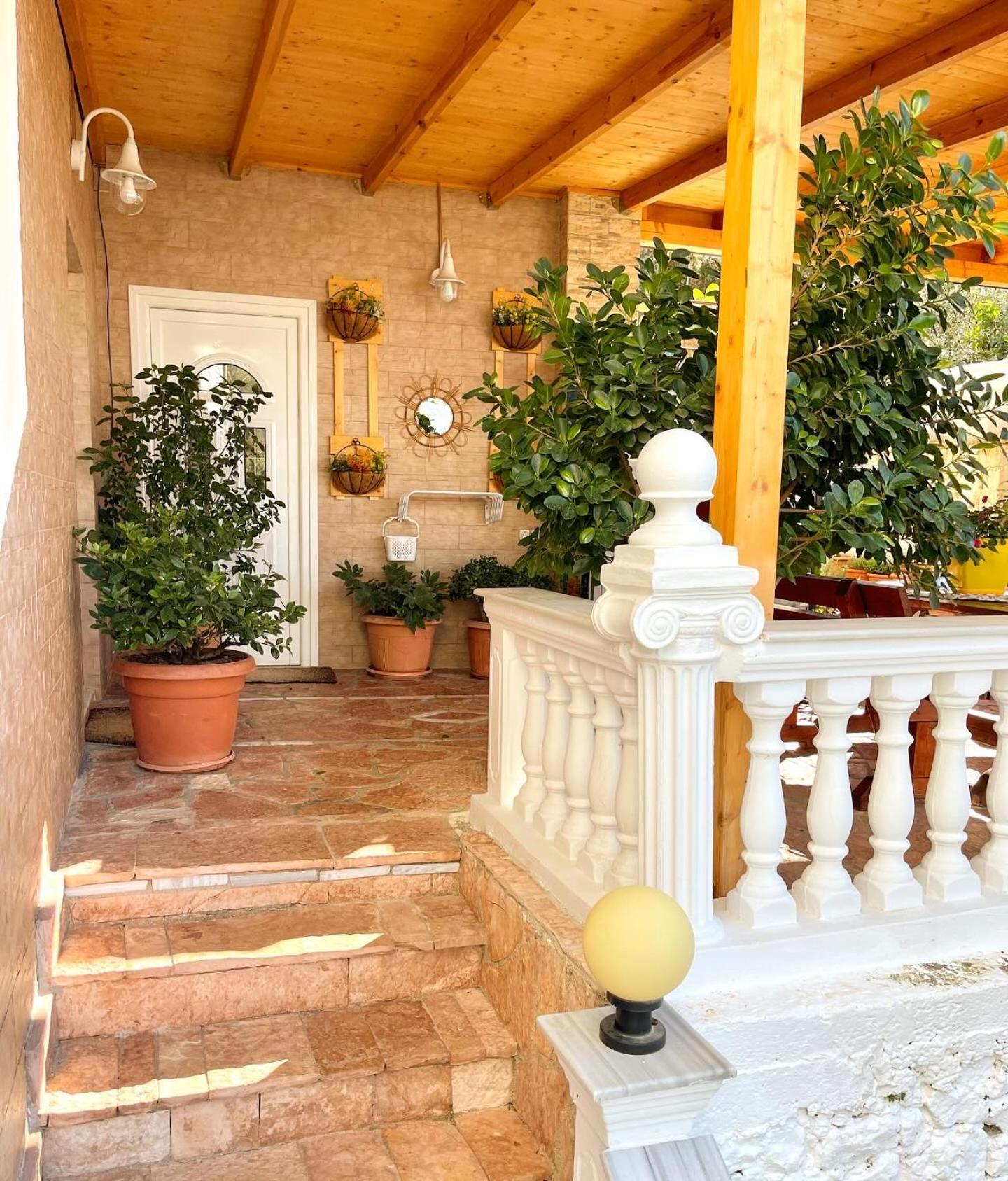 Melina Apartments Sarande Exterior photo