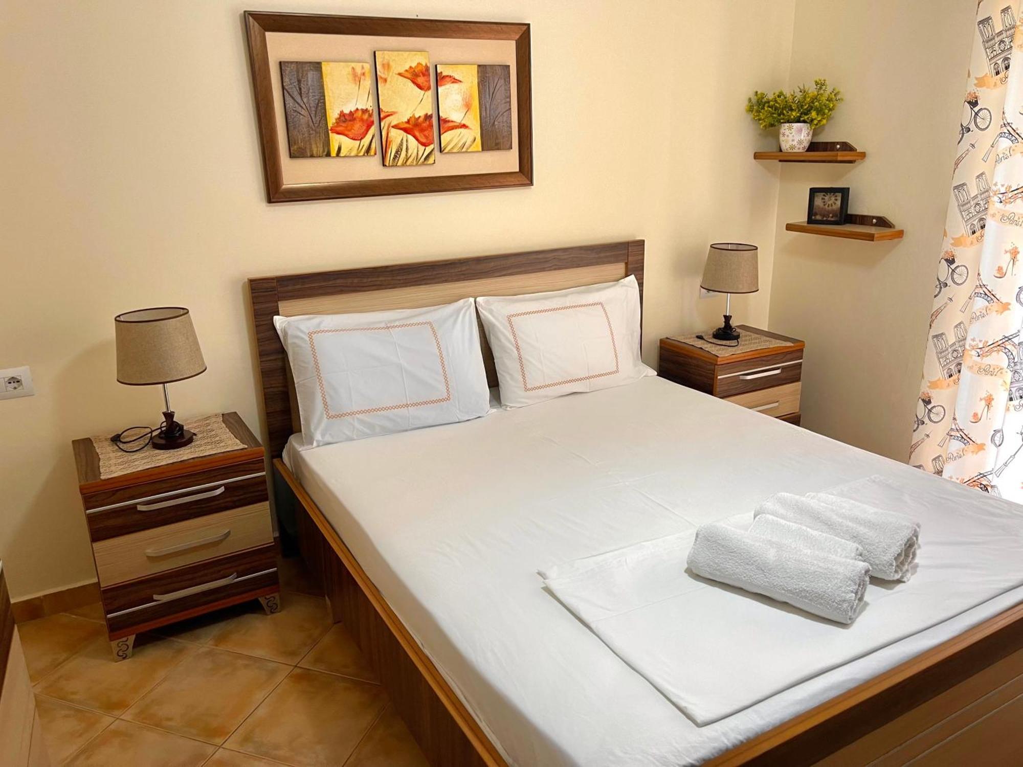 Melina Apartments Sarande Exterior photo