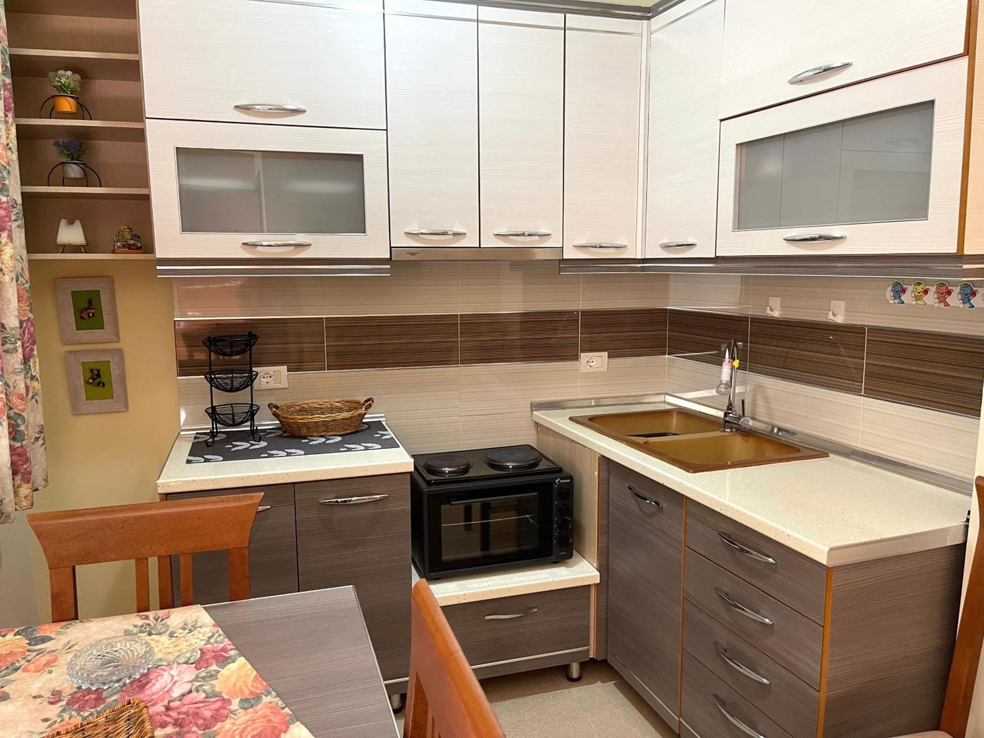 Melina Apartments Sarande Exterior photo